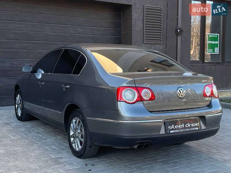 Седан Volkswagen Passat 2008 в Николаеве