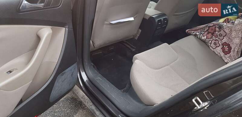 Седан Volkswagen Passat 2007 в Киеве