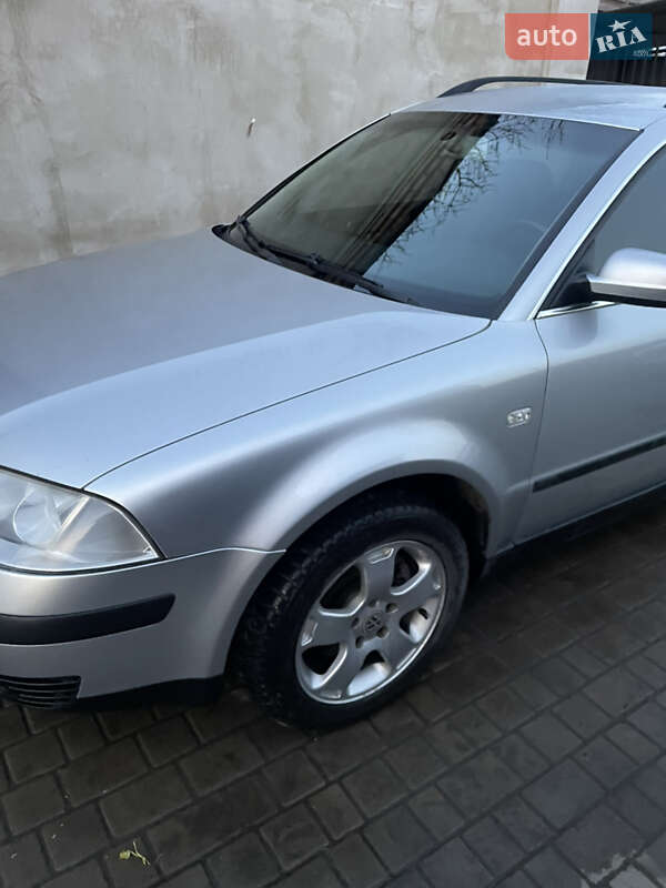 Универсал Volkswagen Passat 2002 в Луцке