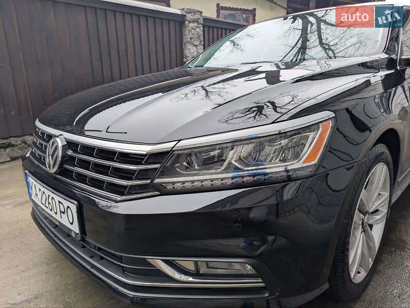 Седан Volkswagen Passat 2017 в Києві