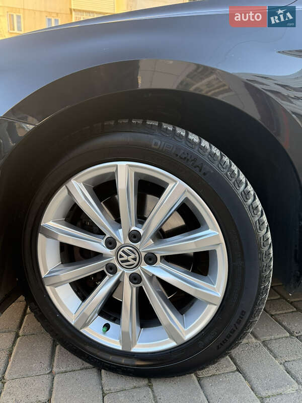Універсал Volkswagen Passat 2017 в Одесі