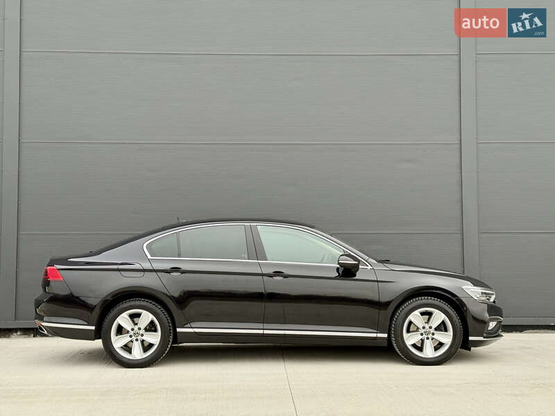 Седан Volkswagen Passat 2022 в Броварах