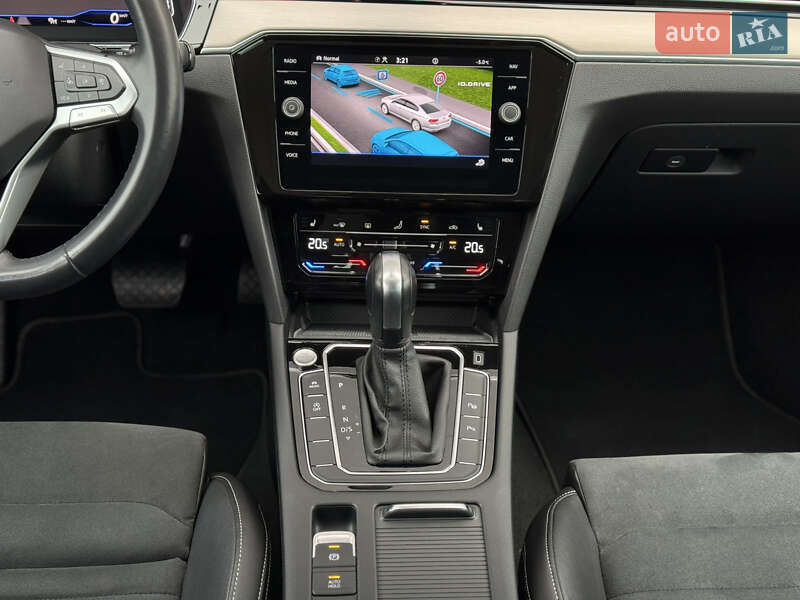 Седан Volkswagen Passat 2022 в Броварах