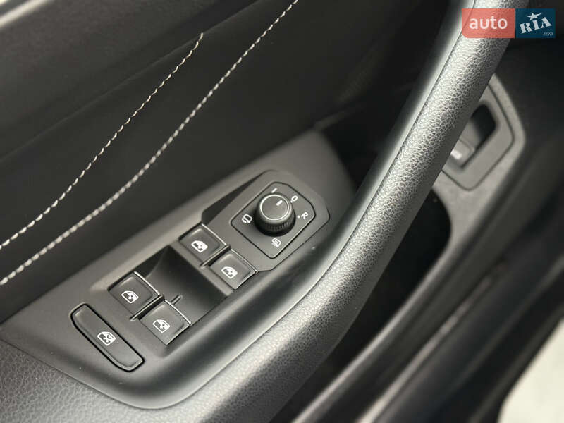 Седан Volkswagen Passat 2022 в Броварах