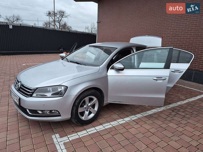 Седан Volkswagen Passat 2011 в Одессе фото 9 Седан Volkswagen Passat 2011 в Одессе