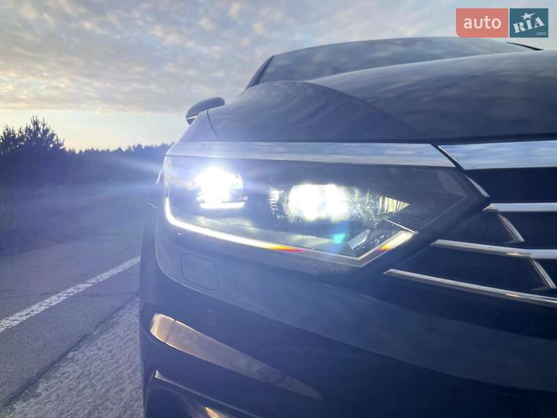 Универсал Volkswagen Passat 2017 в Житомире фото 19 Универсал Volkswagen Passat 2017 в Житомире