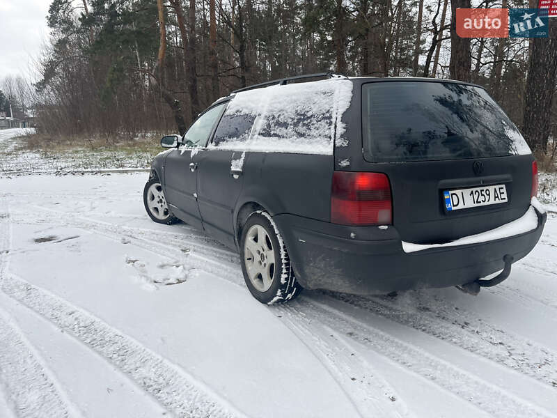Универсал Volkswagen Passat 1998 в Вышгороде