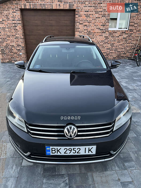 Volkswagen Passat 2011
