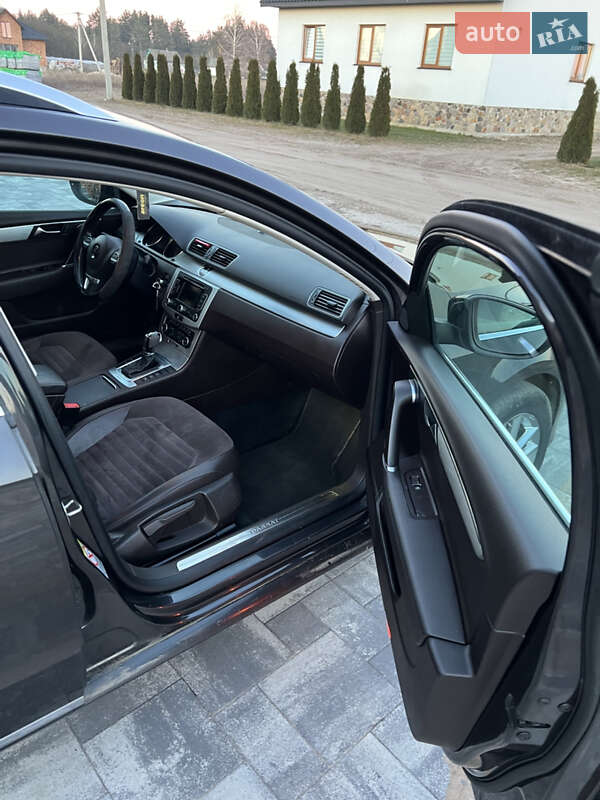 Универсал Volkswagen Passat 2011 в Сарнах