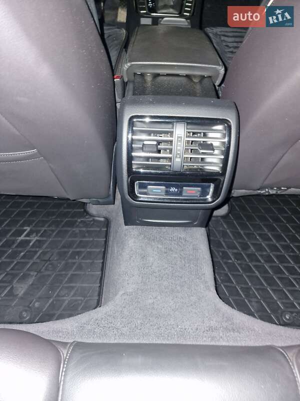 Универсал Volkswagen Passat 2018 в Иршаве