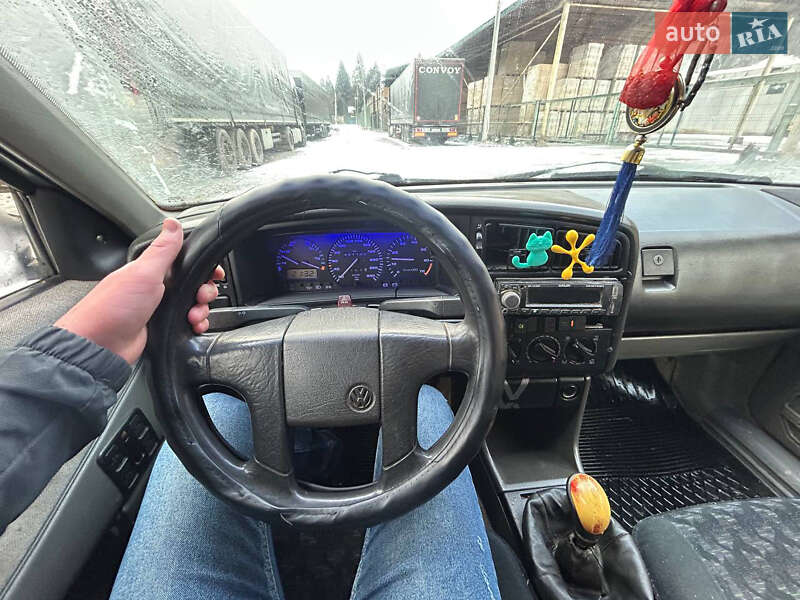 Седан Volkswagen Passat 1988 в Сколе фото 5 Седан Volkswagen Passat 1988 в Сколе