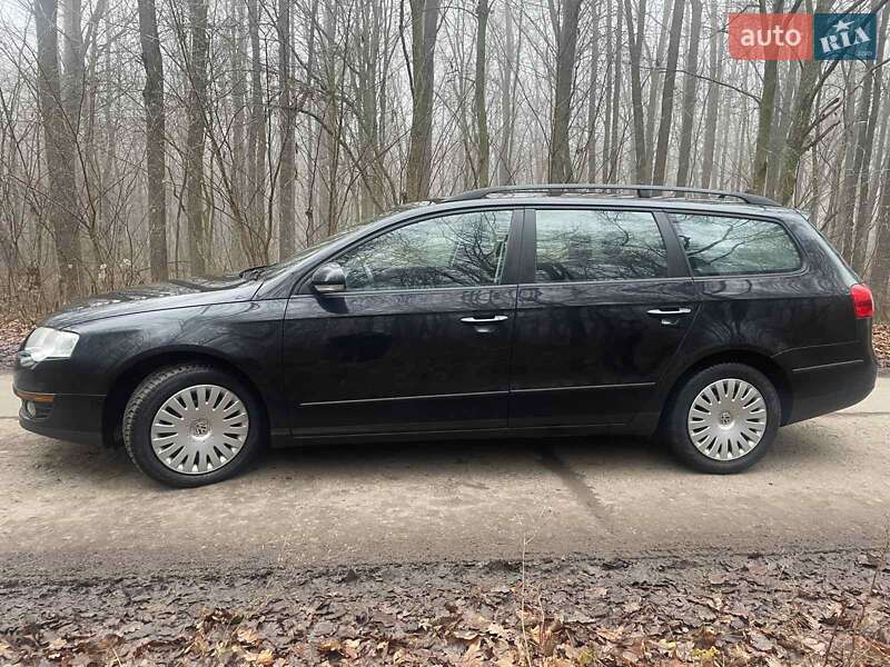 Универсал Volkswagen Passat 2007 в Ровно