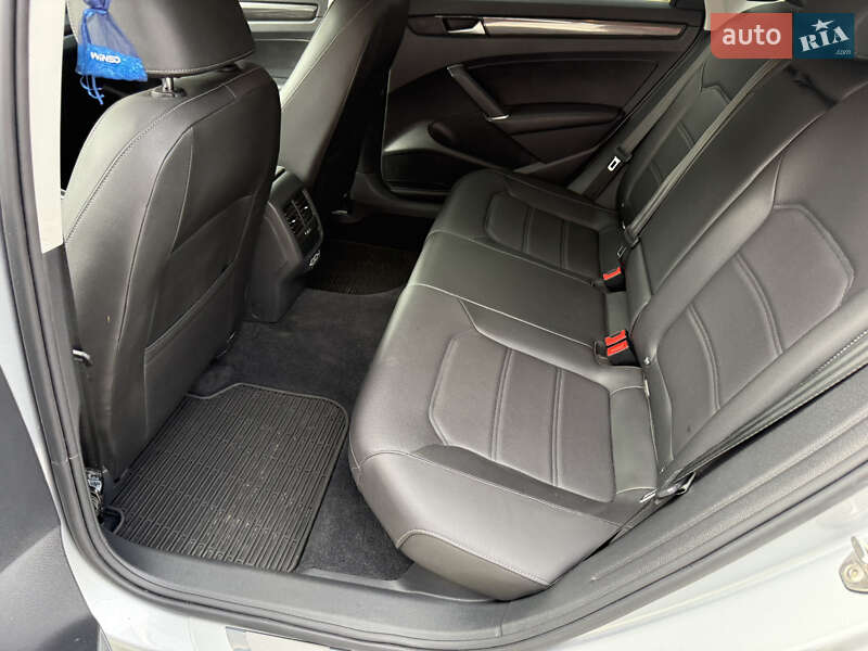 Седан Volkswagen Passat 2020 в Житомире фото 82 Седан Volkswagen Passat 2020 в Житомире