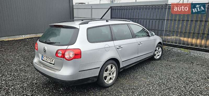 Універсал Volkswagen Passat 2008 в Луцьку
