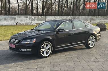 Седан Volkswagen Passat 2012 в Луцке