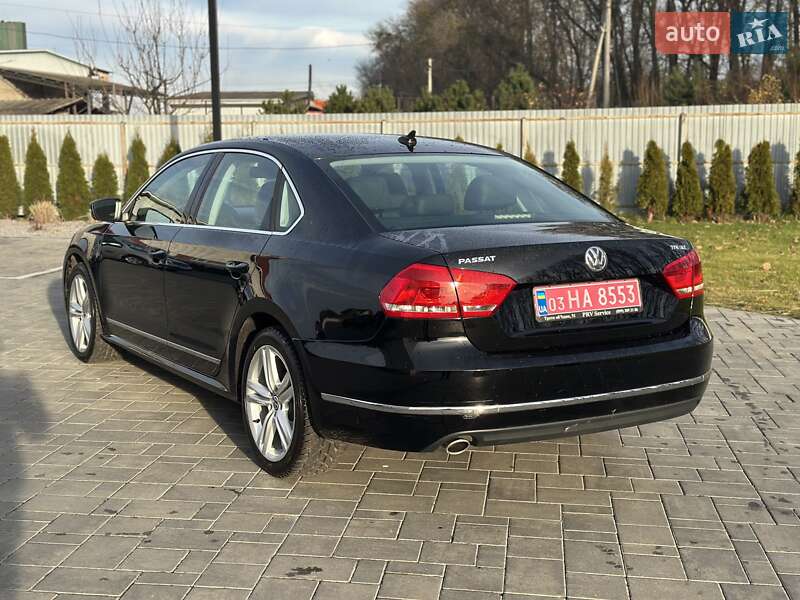 Седан Volkswagen Passat 2012 в Луцке