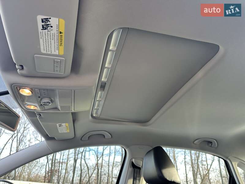 Седан Volkswagen Passat 2012 в Луцке