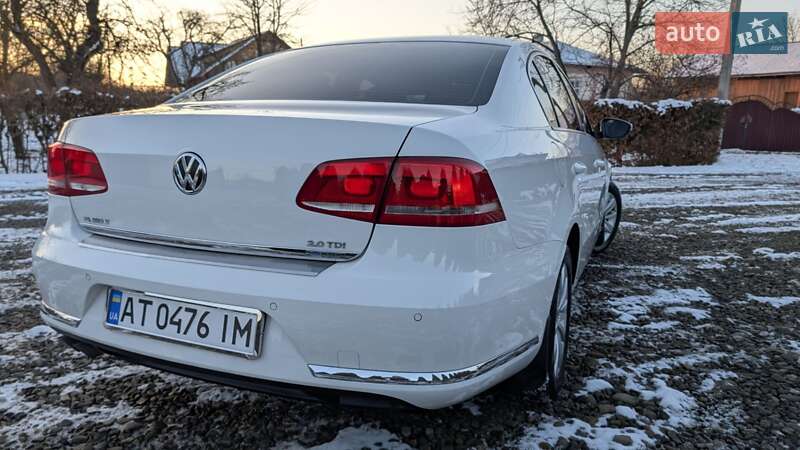Седан Volkswagen Passat 2013 в Ивано-Франковске