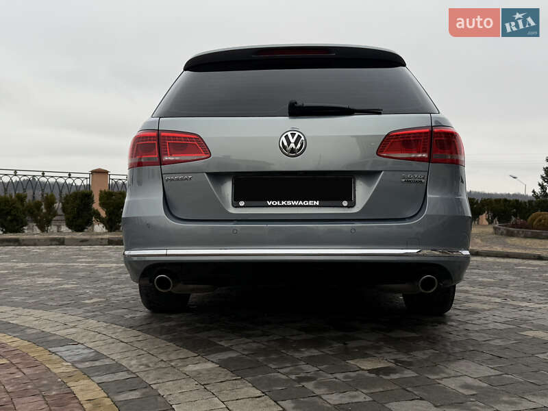 Универсал Volkswagen Passat 2012 в Дрогобыче