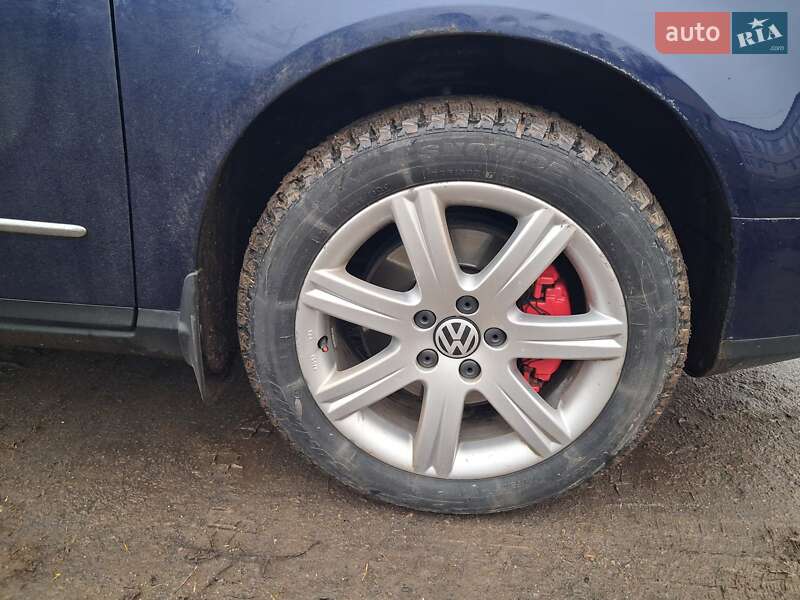 Универсал Volkswagen Passat 2010 в Христиновке