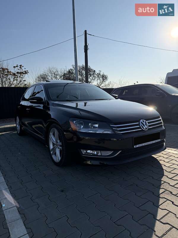 Седан Volkswagen Passat 2014 в Одесі