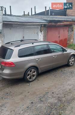 Универсал Volkswagen Passat 2011 в Хмельницком