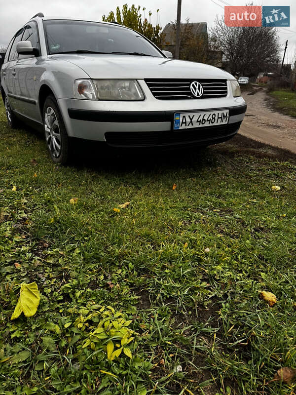 Универсал Volkswagen Passat 1999 в Люботине