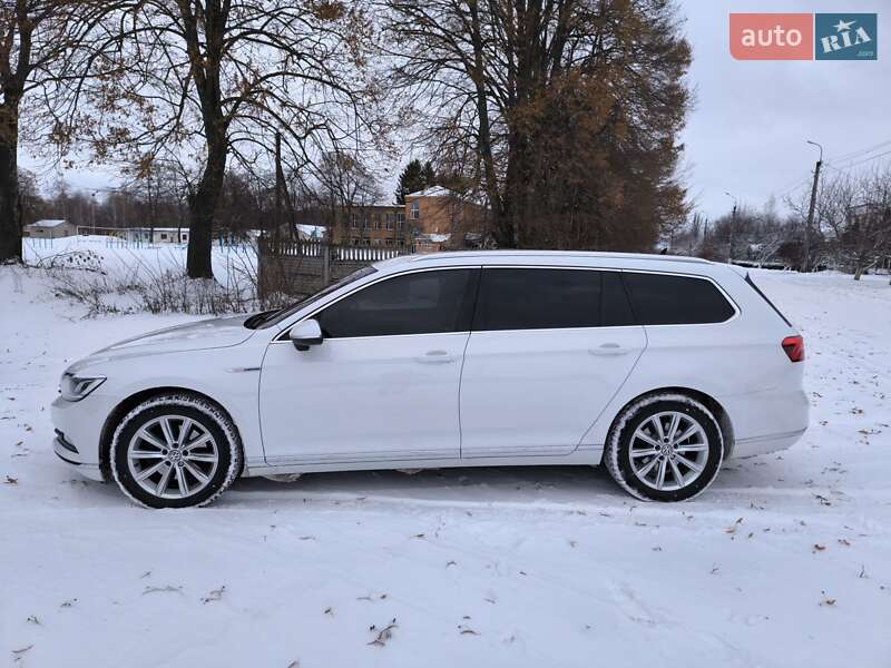 Універсал Volkswagen Passat 2015 в Козятині