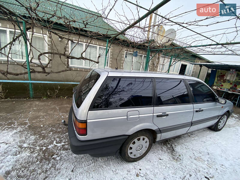 Универсал Volkswagen Passat 1992 в Николаеве