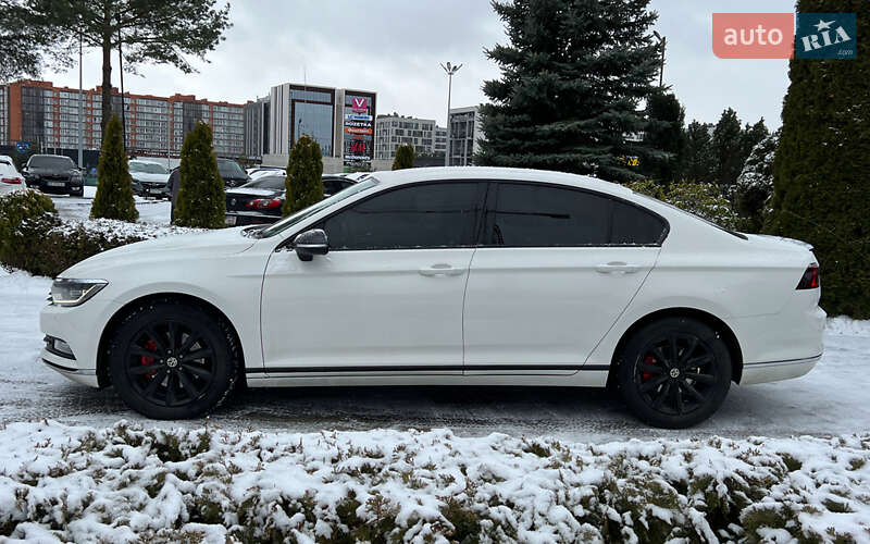 Седан Volkswagen Passat 2016 в Львові