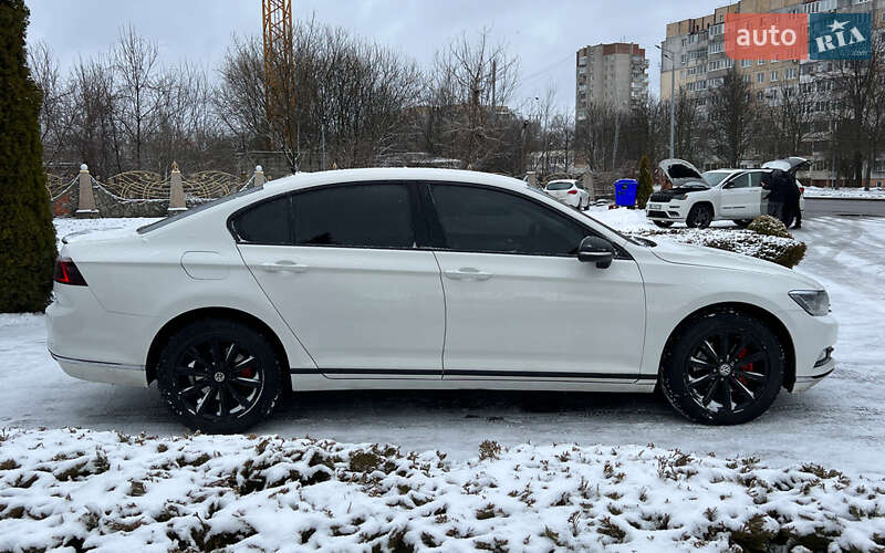 Седан Volkswagen Passat 2016 в Львові