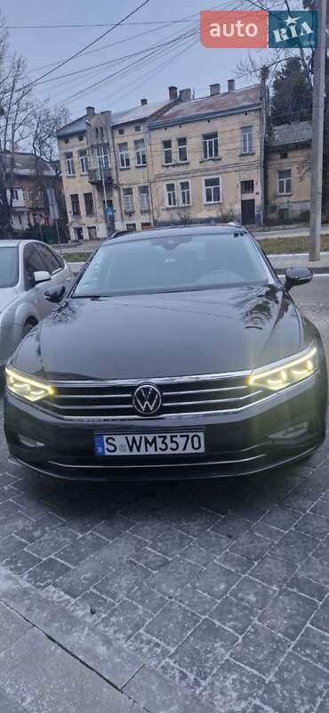 Универсал Volkswagen Passat 2022 в Львове фото Универсал Volkswagen Passat 2022 в Львове