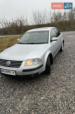 Седан Volkswagen Passat 2001 в Вінниці