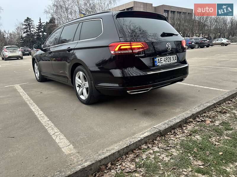 Универсал Volkswagen Passat 2017 в Кривом Роге