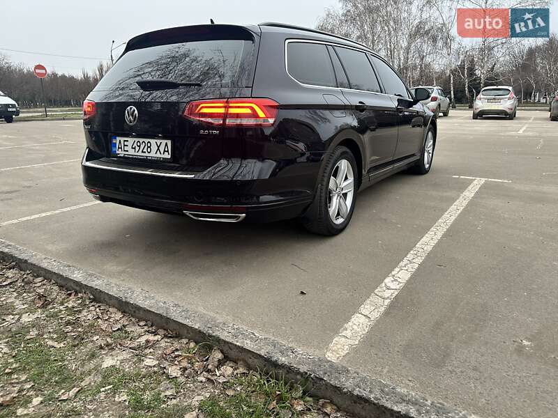 Универсал Volkswagen Passat 2017 в Кривом Роге