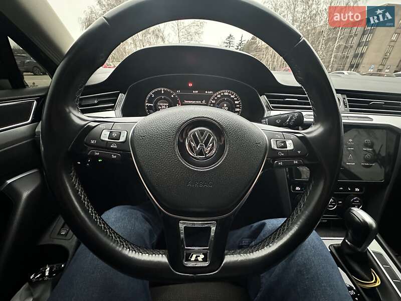 Универсал Volkswagen Passat 2017 в Кривом Роге