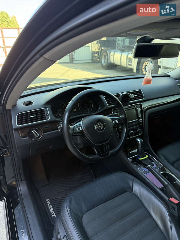 Седан Volkswagen Passat 2014 в Ахтырке фото 9 Седан Volkswagen Passat 2014 в Ахтырке
