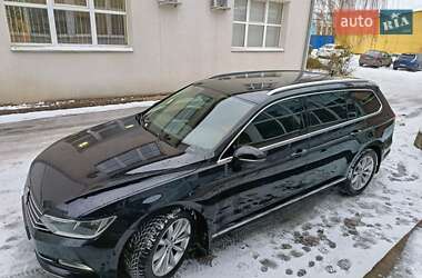Універсал Volkswagen Passat 2016 в Вінниці