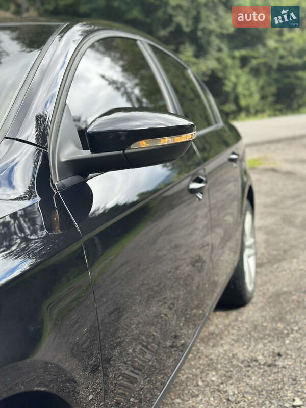 Седан Volkswagen Passat 2011 в Межгорье