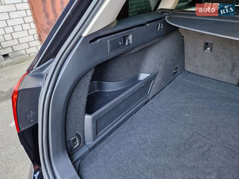 Універсал Volkswagen Passat 2016 в Києві фото 59 Універсал Volkswagen Passat 2016 в Києві