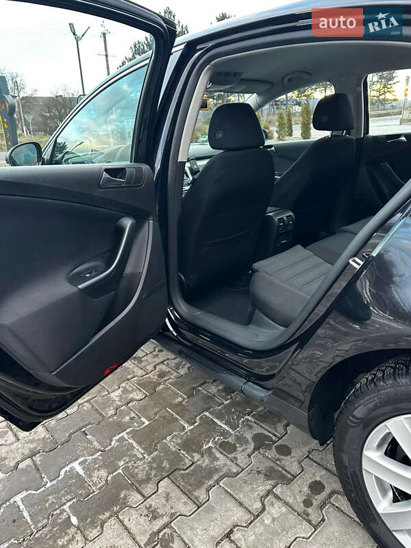 Седан Volkswagen Passat 2009 в Виннице