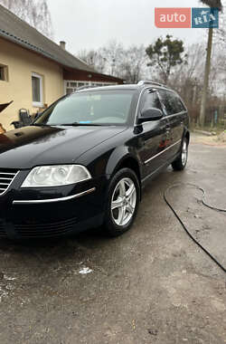 Универсал Volkswagen Passat 2003 в Дубно