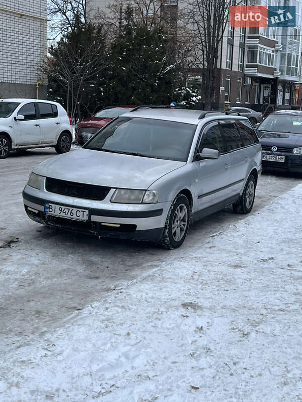 Универсал Volkswagen Passat 2000 в Кременчуге