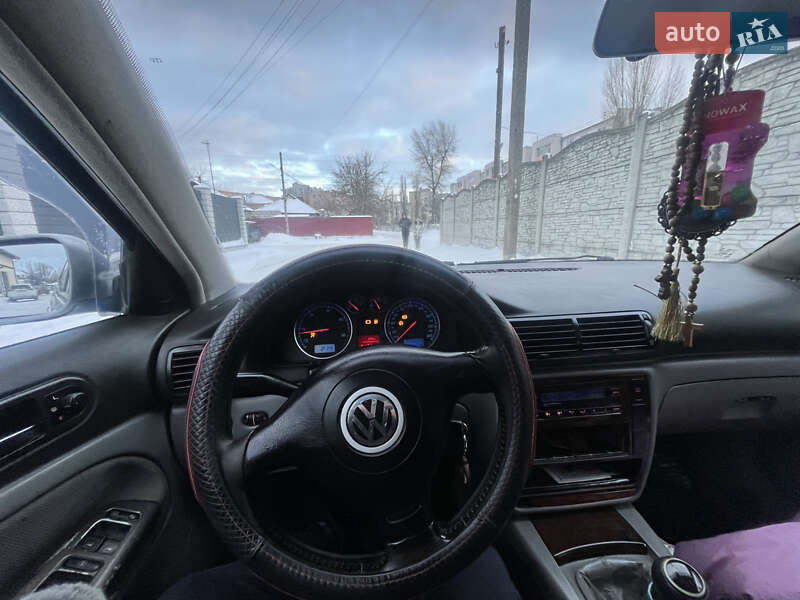 Универсал Volkswagen Passat 2000 в Кременчуге