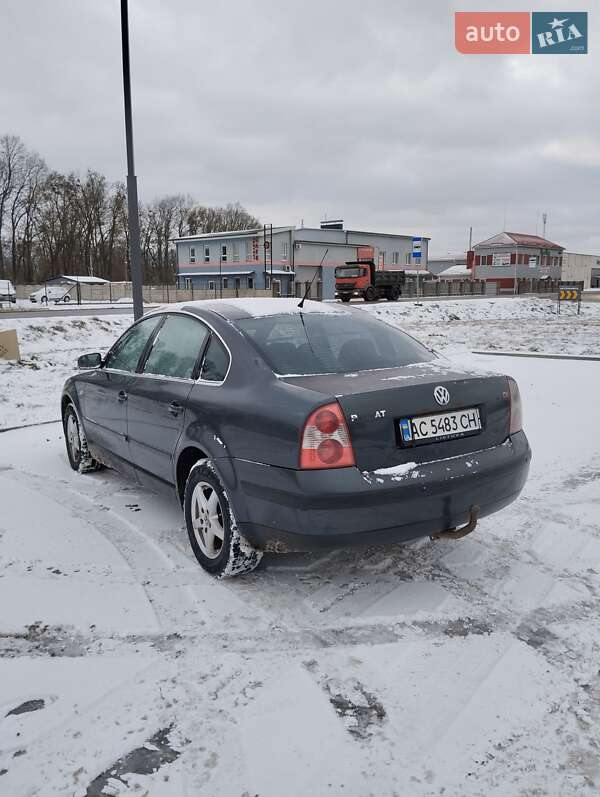 Седан Volkswagen Passat 2001 в Рованцях фото 4 Седан Volkswagen Passat 2001 в Рованцях