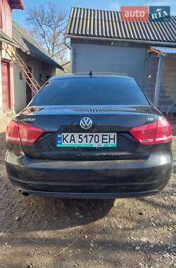 Седан Volkswagen Passat 2015 в Тернополі