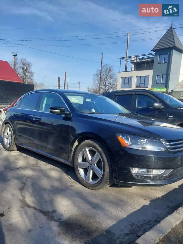 Седан Volkswagen Passat 2015 в Тернополе