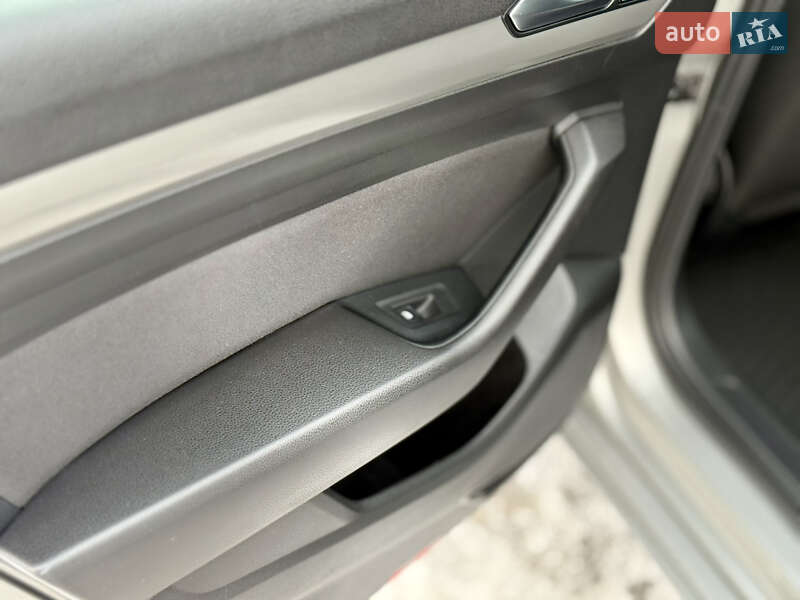 Универсал Volkswagen Passat 2016 в Луцке