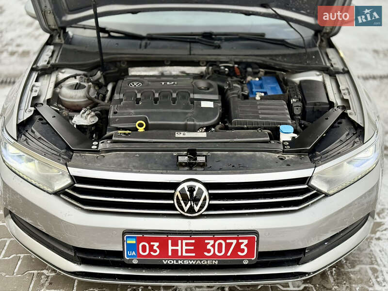 Универсал Volkswagen Passat 2016 в Луцке
