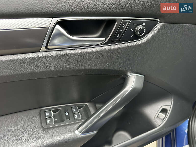 Седан Volkswagen Passat 2016 в Белой Церкви